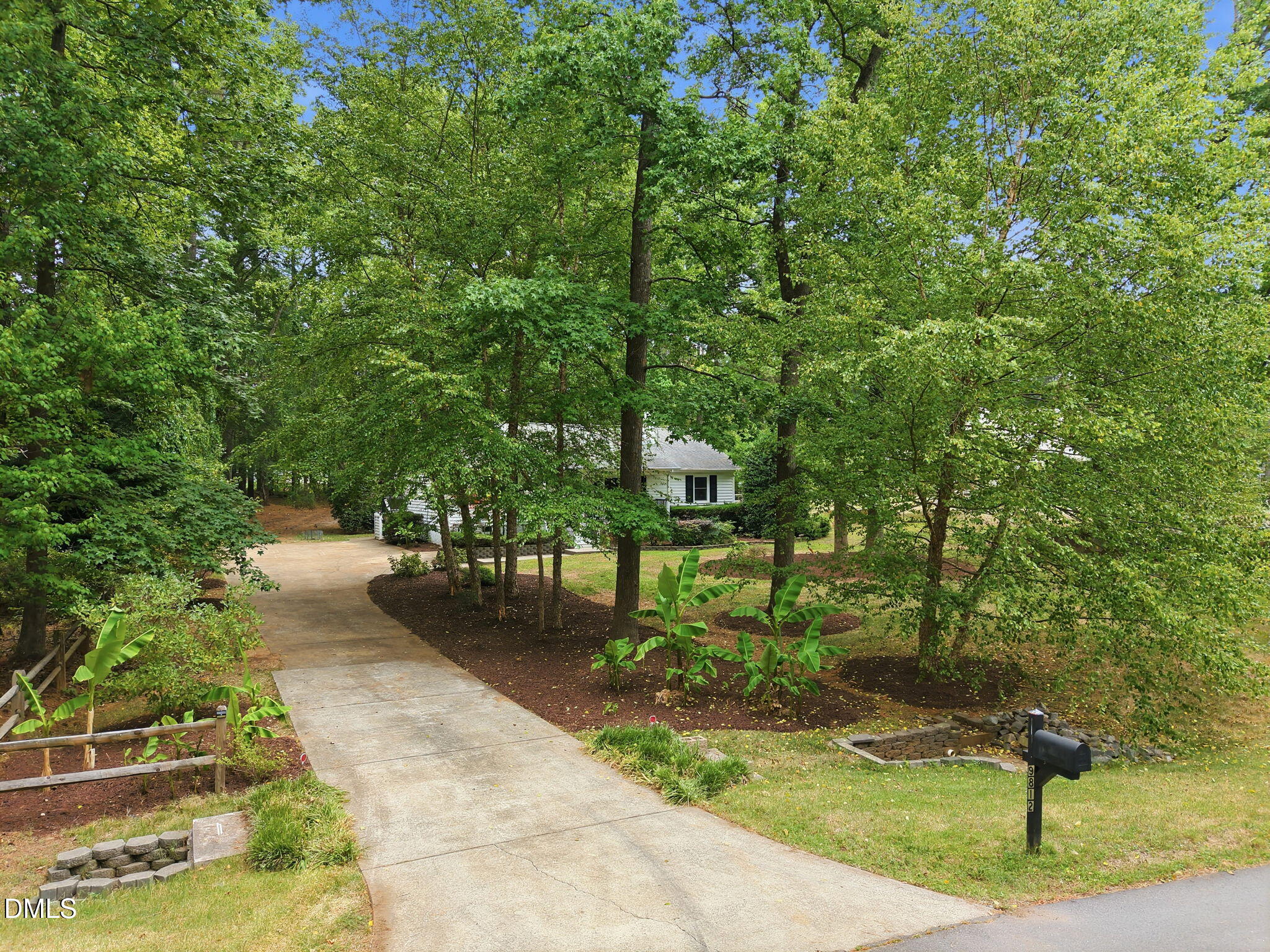 9812 Gralyn Road Raleigh, NC 27613 - Photo 32 of 39