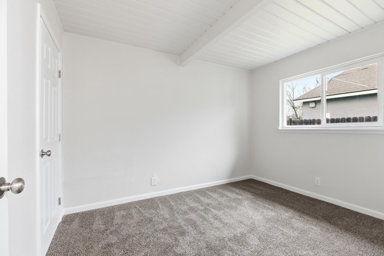 1726 East 23rd Street Merced, CA 95340 - Photo 9 of 22