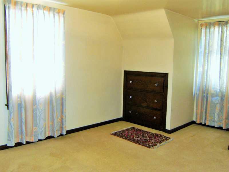 252 McCoy Road McKees Rocks, PA 15136 - Photo 8 of 16 Master Bedroom.