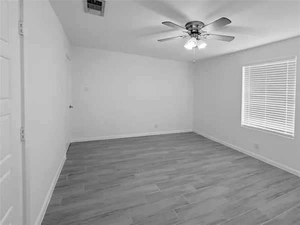$264,900 | 706 Carter Drive, Arlington, TX 76010