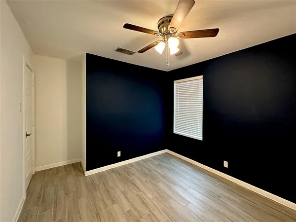 $264,900 | 706 Carter Drive, Arlington, TX 76010