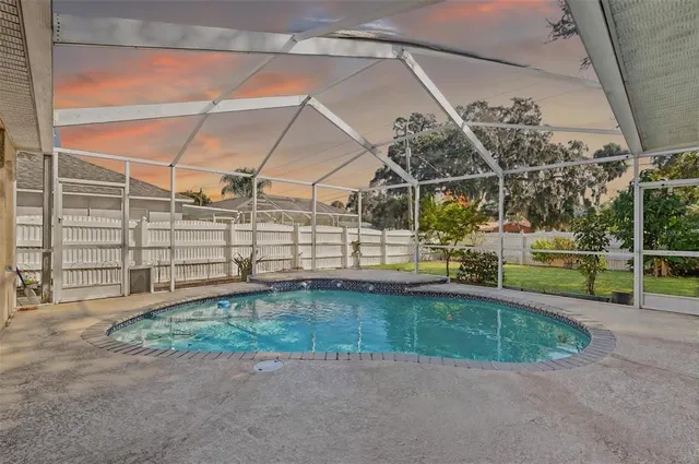 a view of a basket ball court