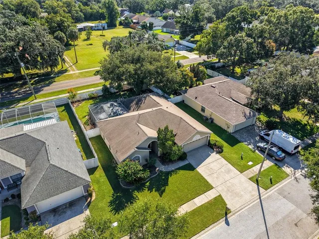 $429,000 | 2213 Towering Oaks Circle, Seffner, FL 33584