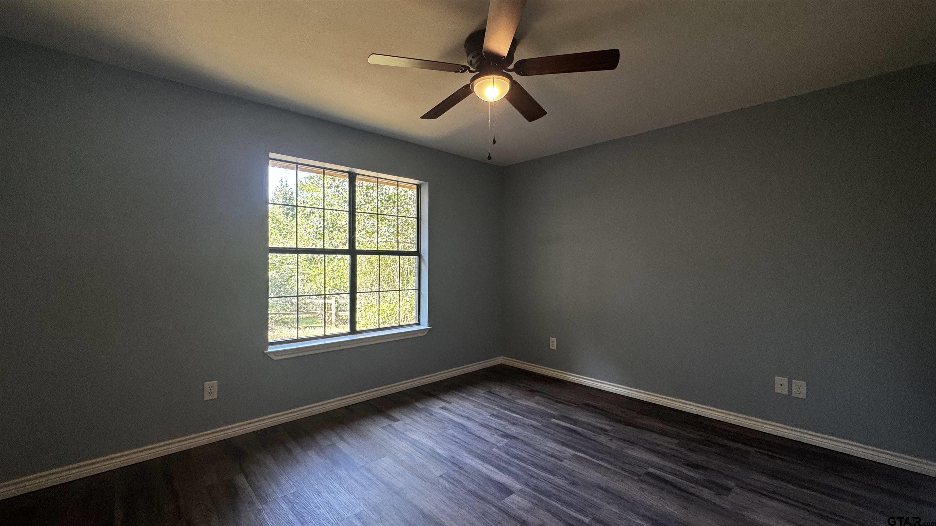 19613 C R 444 Lindale, TX 75771 - Photo 15 of 25 Gallery Image 15