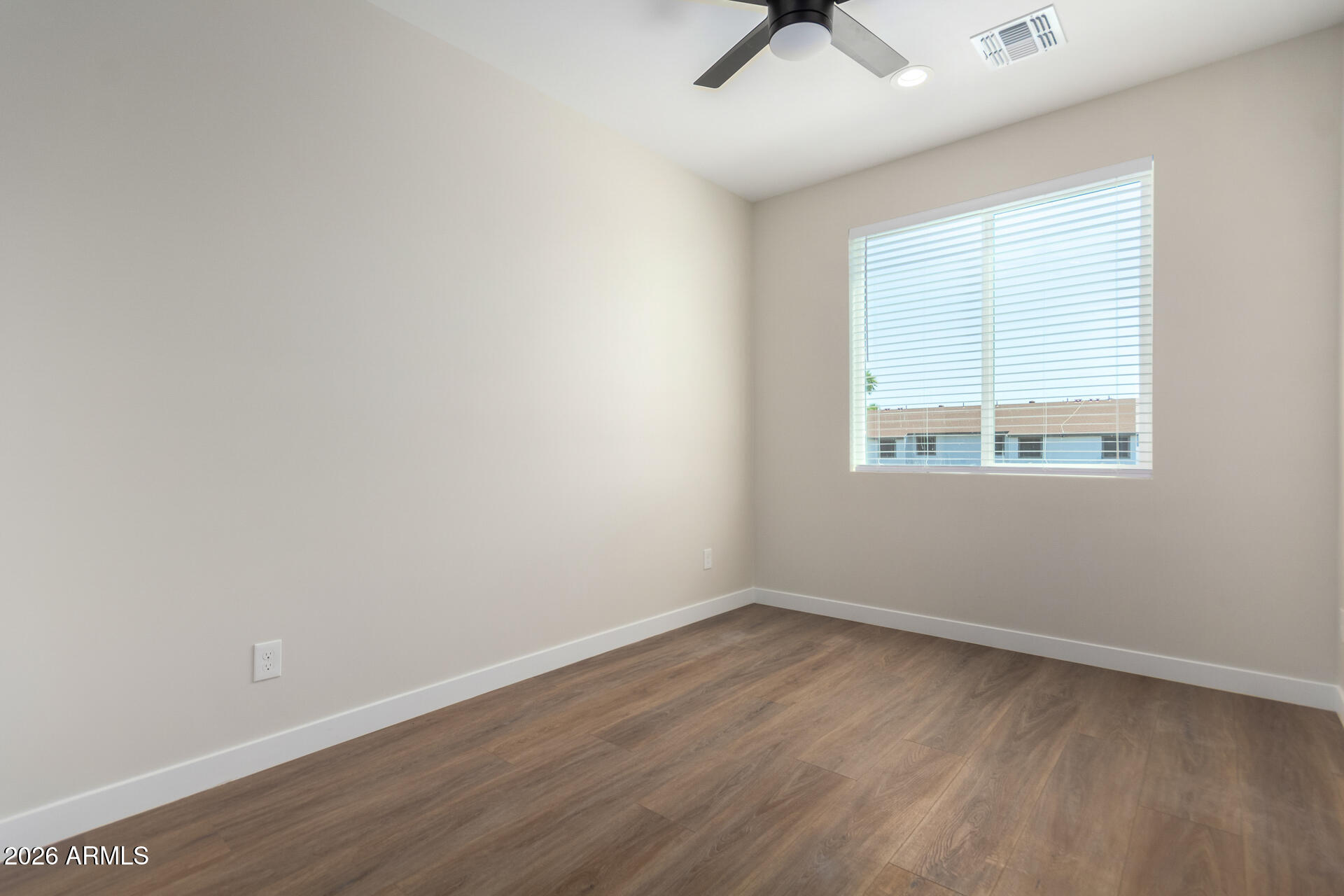 1642 East Monte Vista Road, Unit 2 Phoenix, AZ 85006 - Photo 18 of 32