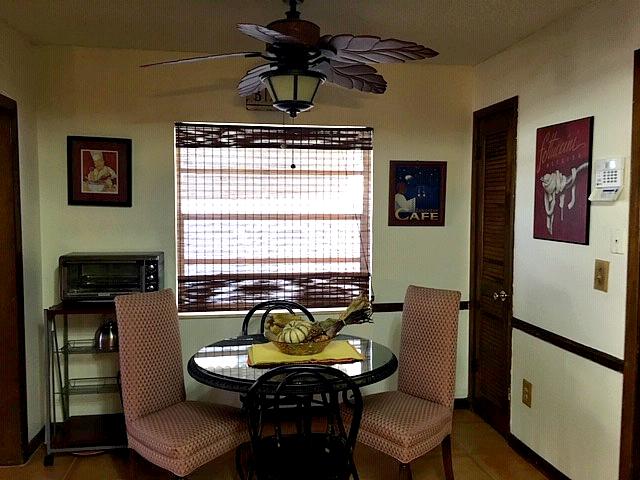 22205 Southwest 61st Avenue Boca Raton, FL 33428 - Photo 9 of 29 Dining Area in Kitchen