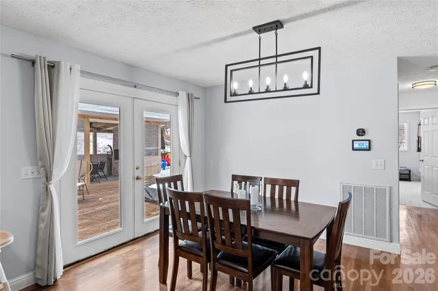 $450,000 | 1012 Tuckda Way, Hamptonville, NC 27020