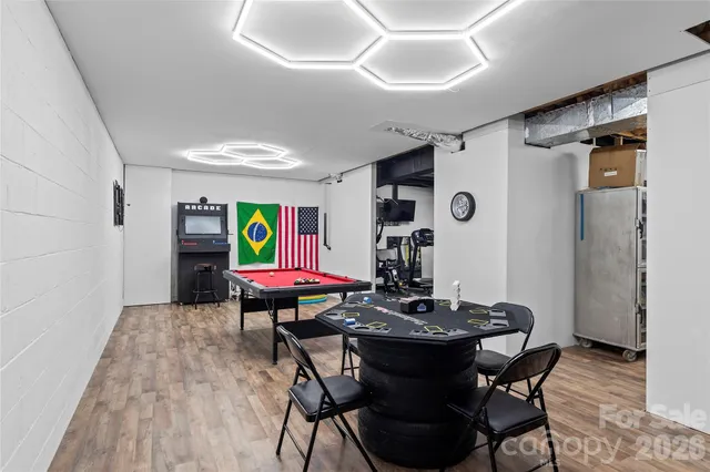 $450,000 | 1012 Tuckda Way, Hamptonville, NC 27020