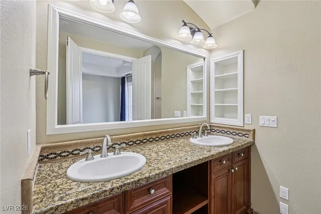 $484,000 | 10 Via Vasari, Unit 104, Henderson, NV 89011