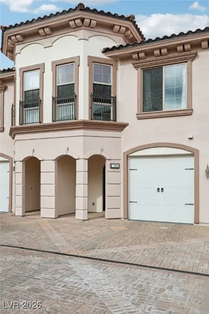 $484,000 | 10 Via Vasari, Unit 104, Henderson, NV 89011