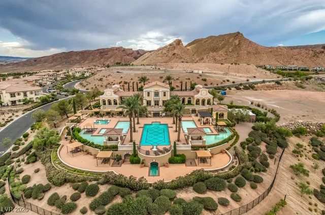 $484,000 | 10 Via Vasari, Unit 104, Henderson, NV 89011