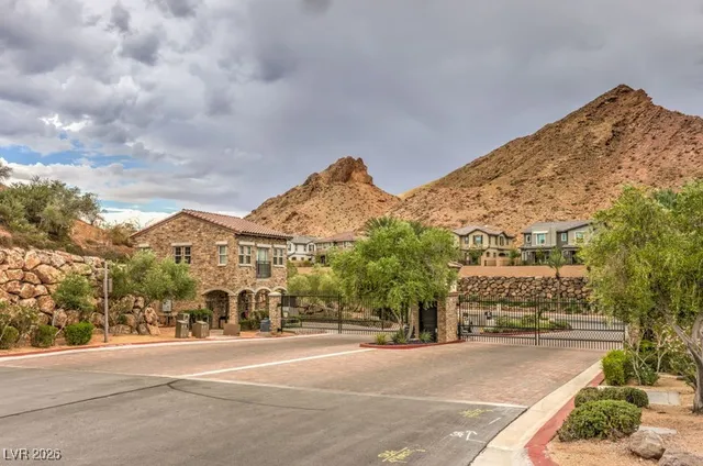 $484,000 | 10 Via Vasari, Unit 104, Henderson, NV 89011