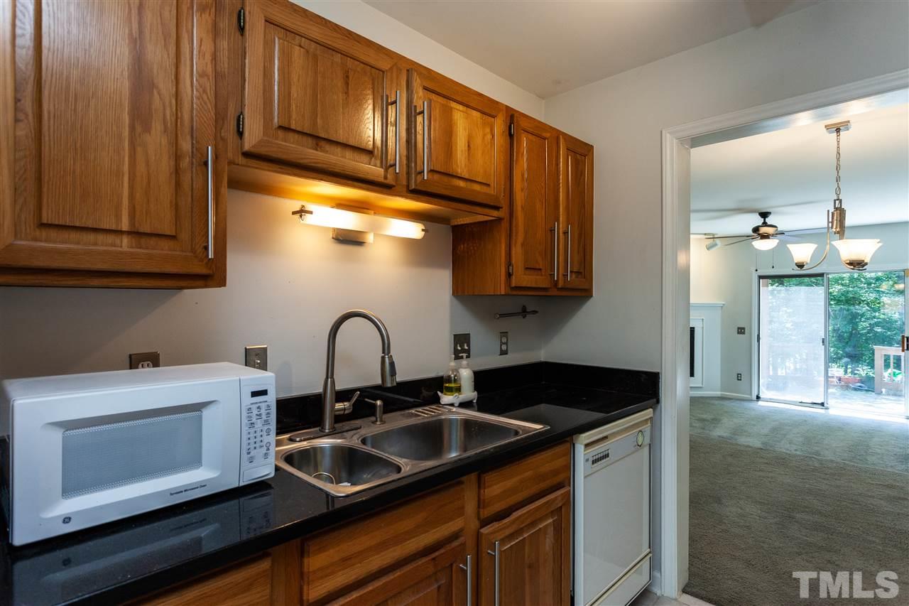 4303 Southwind Drive Raleigh, NC 27613 - Photo 7 of 24