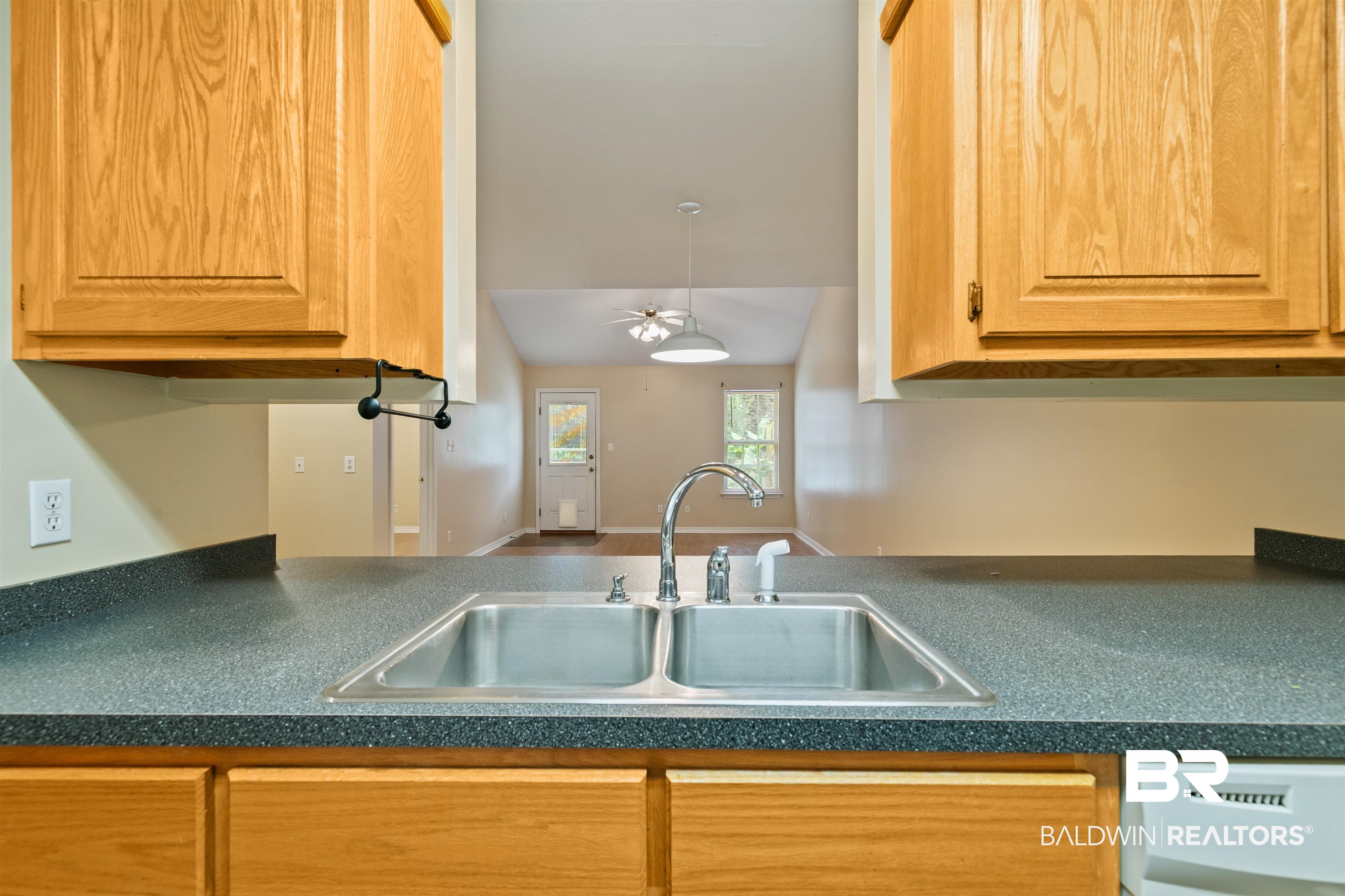 16985 Highway 104 Silverhill, AL 36576 - Photo 19 of 47