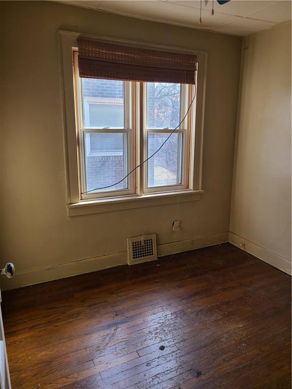 3004 Marshall Road Pittsburgh, PA 15214 - Photo 14 of 18 Gallery Image 14