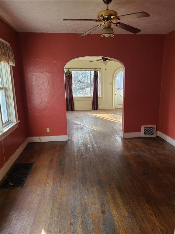 3004 Marshall Road Pittsburgh, PA 15214 - Photo 10 of 18 Gallery Image 10