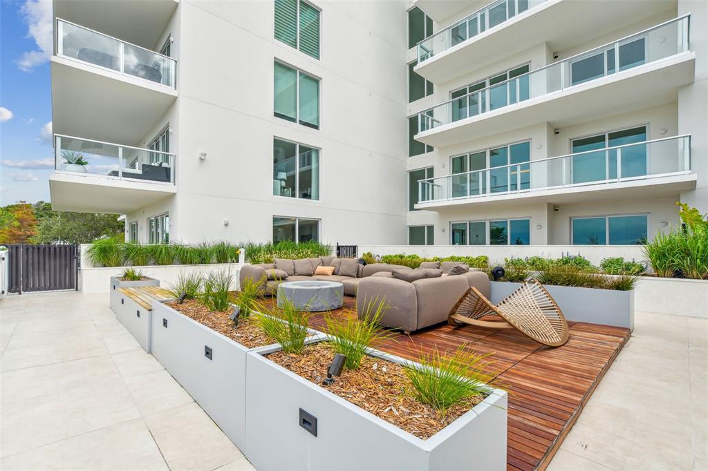 1020 Sunset Point Road, Unit 310 Clearwater, FL 33755 - Photo 76 of 86