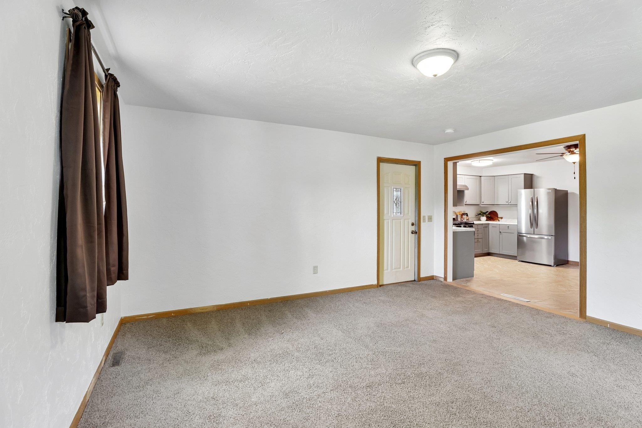 4513 Esch Lane Madison, WI 53704 - Photo 17 of 37