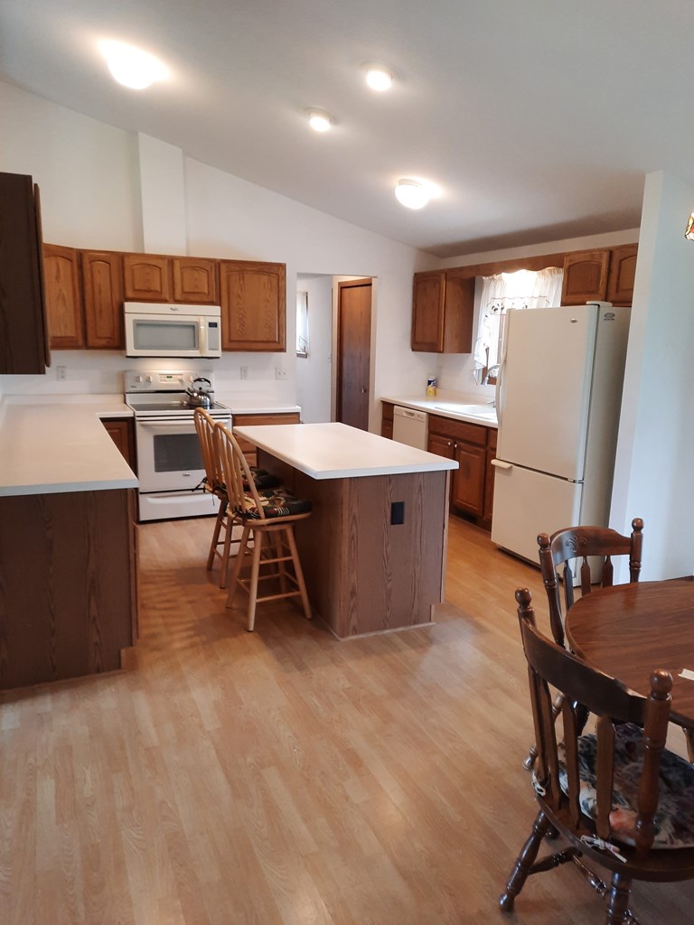 4482 Rock Ridge Road Sturgeon Bay, WI 54235 - Photo 14 of 40 Gallery Image 14