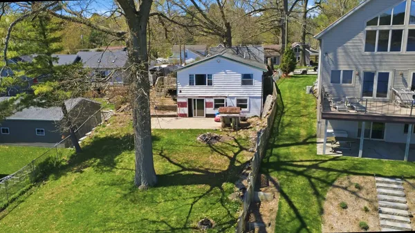 $335,000 | 11816 Maywood Drive Northeast, Sparta, MI 49345
