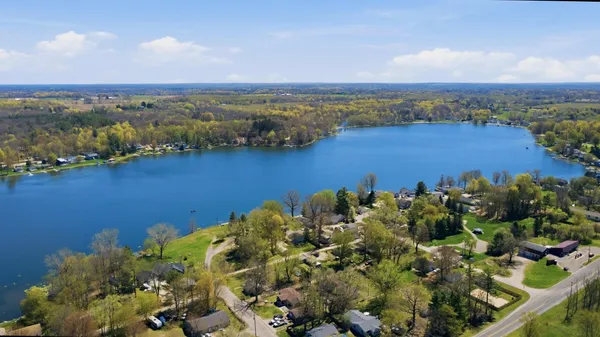 $335,000 | 11816 Maywood Drive Northeast, Sparta, MI 49345