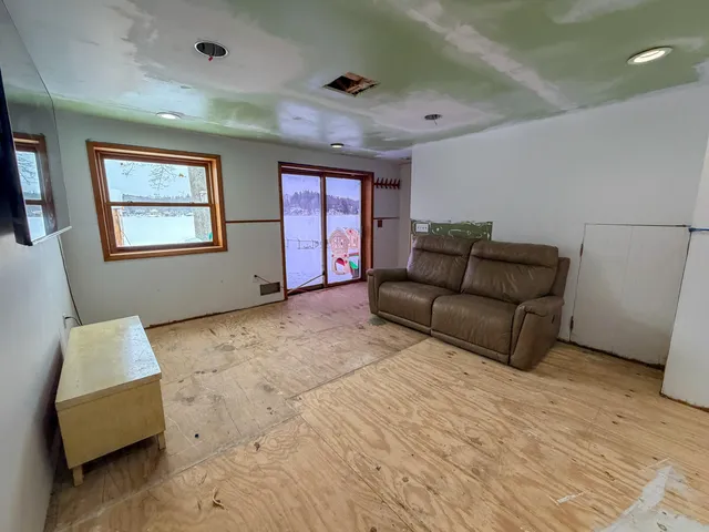 $335,000 | 11816 Maywood Drive Northeast, Sparta, MI 49345