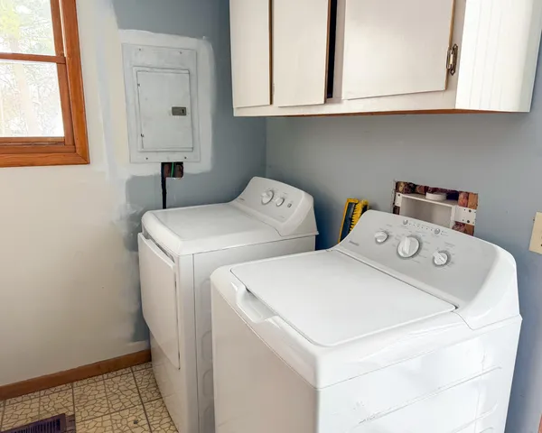 $335,000 | 11816 Maywood Drive Northeast, Sparta, MI 49345