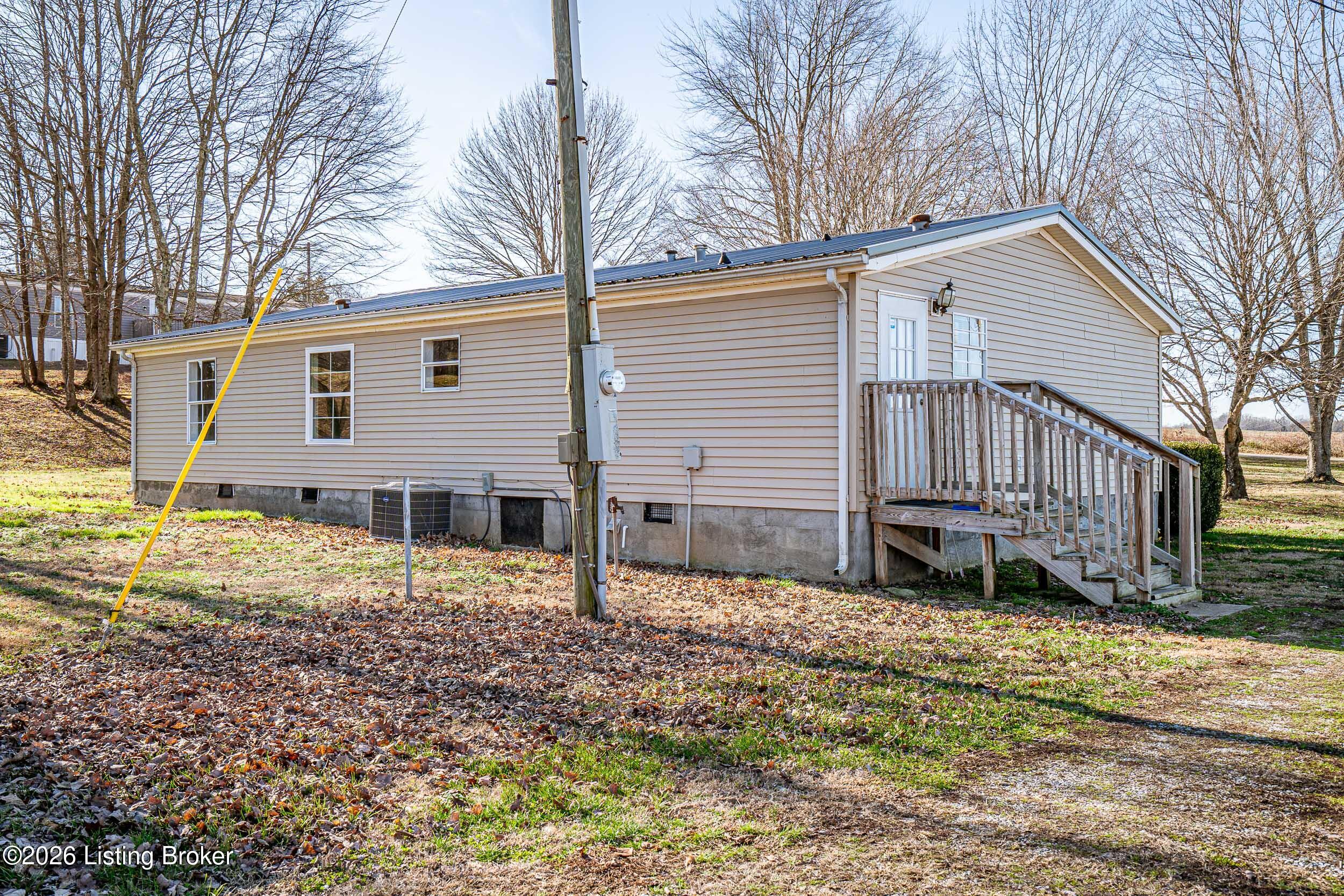 672 Whickerville Road Hardyville, KY 42746 - Photo 19 of 23 672 Wickerville Rd-49