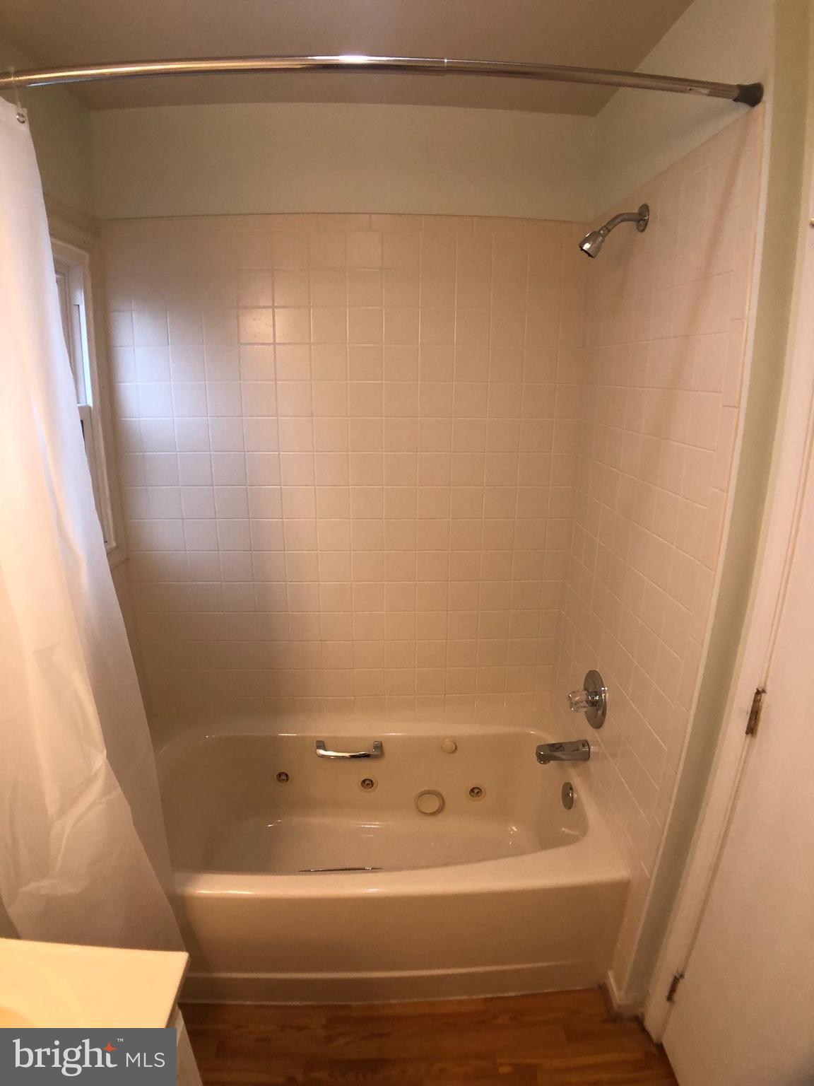 12811 Fernwood Turn Laurel, MD 20708 - Photo 13 of 28 Bath