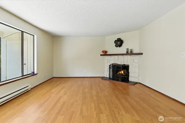 $292,000 | 26425 Northeast Pennsylvania Avenue, Unit 34, Kingston, WA 98346