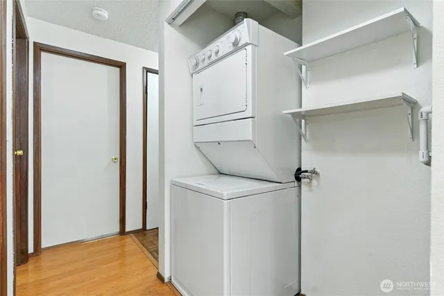 $292,000 | 26425 Northeast Pennsylvania Avenue, Unit 34, Kingston, WA 98346