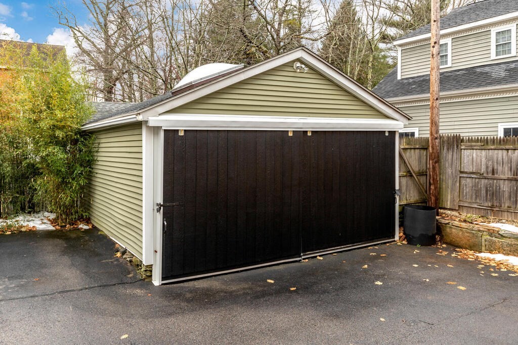 8 Boston Road Sutton, MA 01590 - Photo 27 of 30 a view of small house with a outdoor space