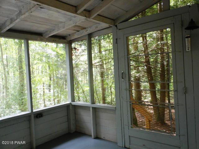 124 Old Rte 402 Dingmans Ferry, PA 18328 - Photo 14 of 33