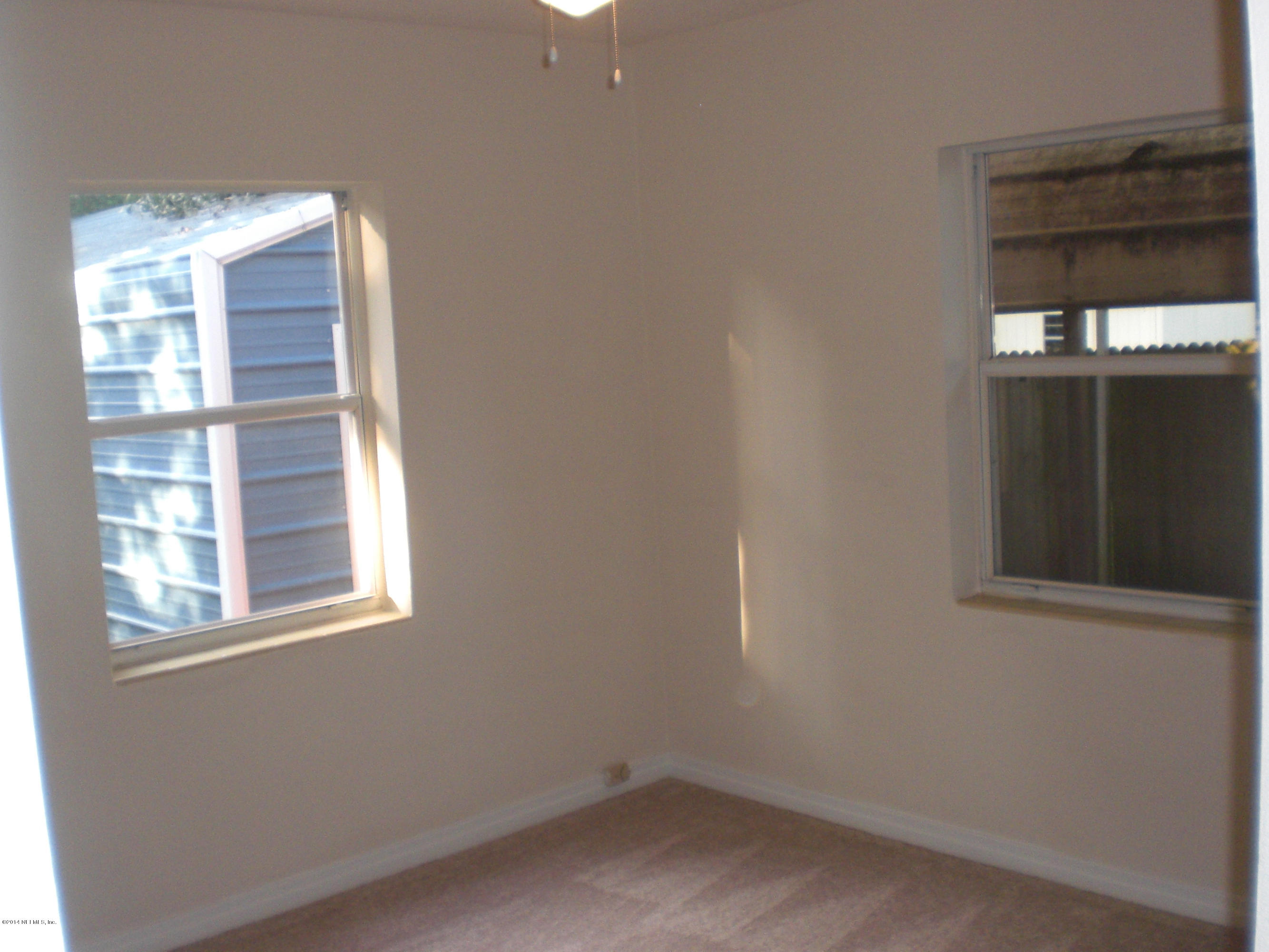 8818 Ricardo Lane Jacksonville, FL 32216 - Photo 12 of 18 BR 2