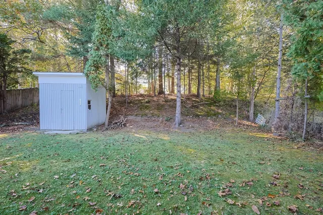 $439,000 | 37 Maplewood Avenue, Methuen, MA 01844