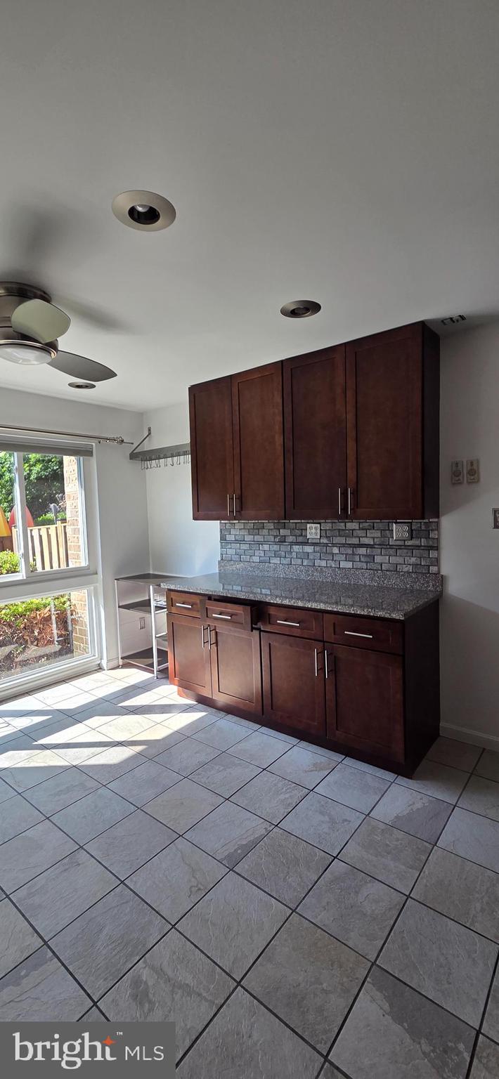 6022 Forrest Hollow Lane Springfield, VA 22152 - Photo 16 of 47 Gallery Image 16