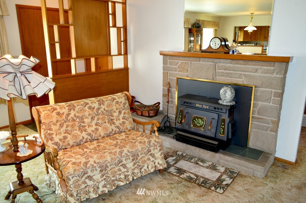 10001 Dechaux Road East Edgewood, WA 98371 - Photo 14 of 23 Gallery Image 14