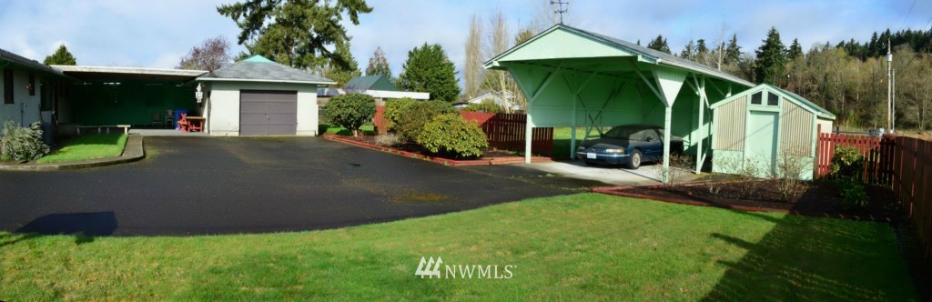 10001 Dechaux Road East Edgewood, WA 98371 - Photo 4 of 23 Gallery Image 4