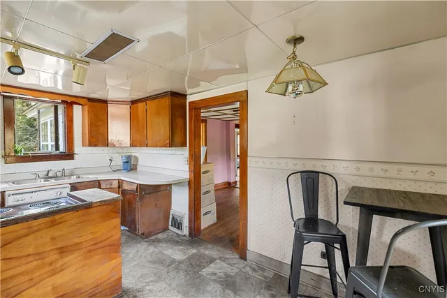 $279,000 | 7156 Highway 291, Marcy, NY 13469