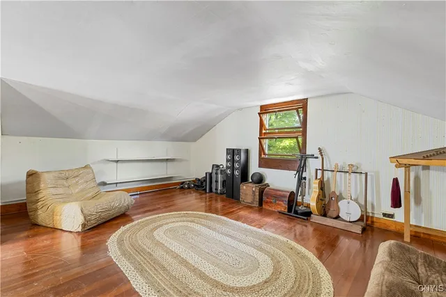 $279,000 | 7156 Highway 291, Marcy, NY 13469