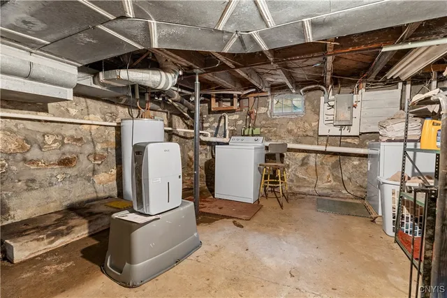 $279,000 | 7156 Highway 291, Marcy, NY 13469