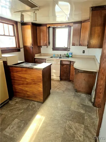 $279,000 | 7156 Highway 291, Marcy, NY 13469