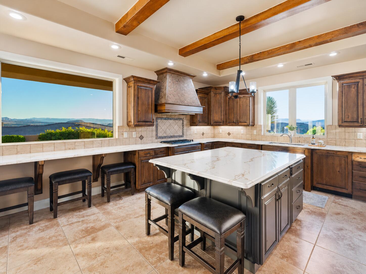1815 Paragon Drive St. George, UT 84790 - Photo 15 of 48 Large Kitchen Windows with views