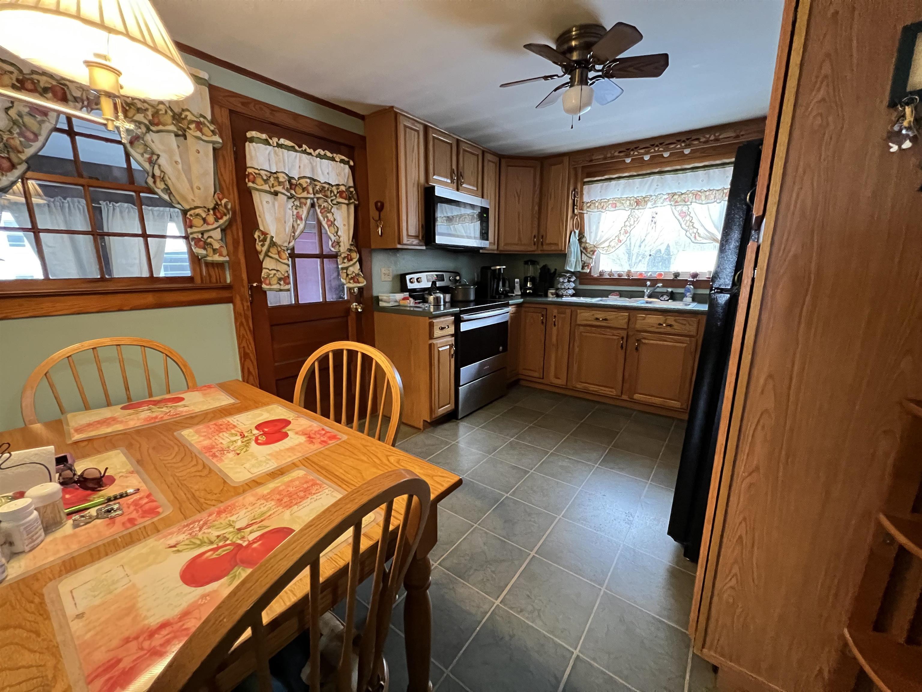 23 High Street Walpole, NH 03608 - Photo 11 of 35