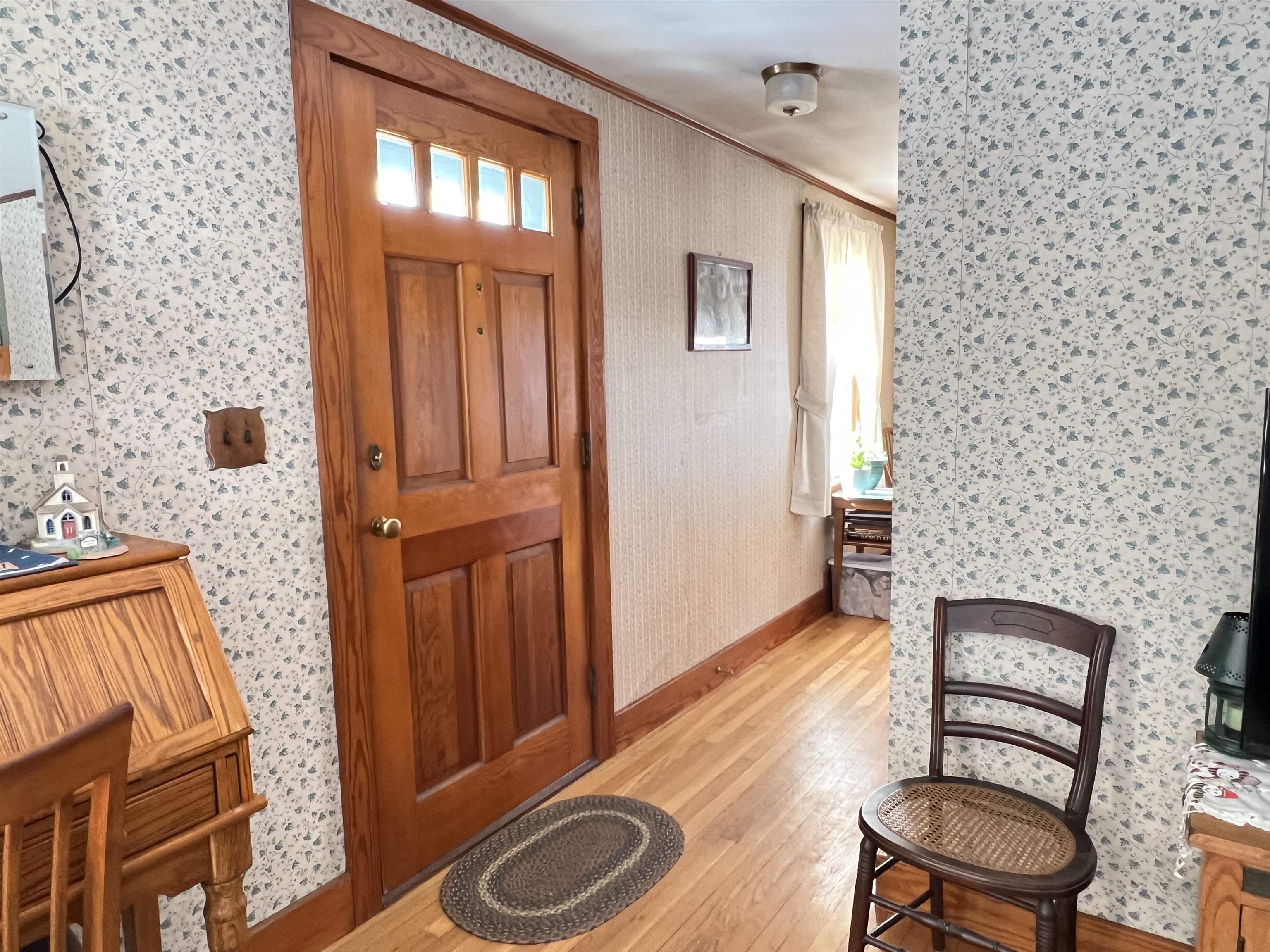 23 High Street Walpole, NH 03608 - Photo 4 of 35