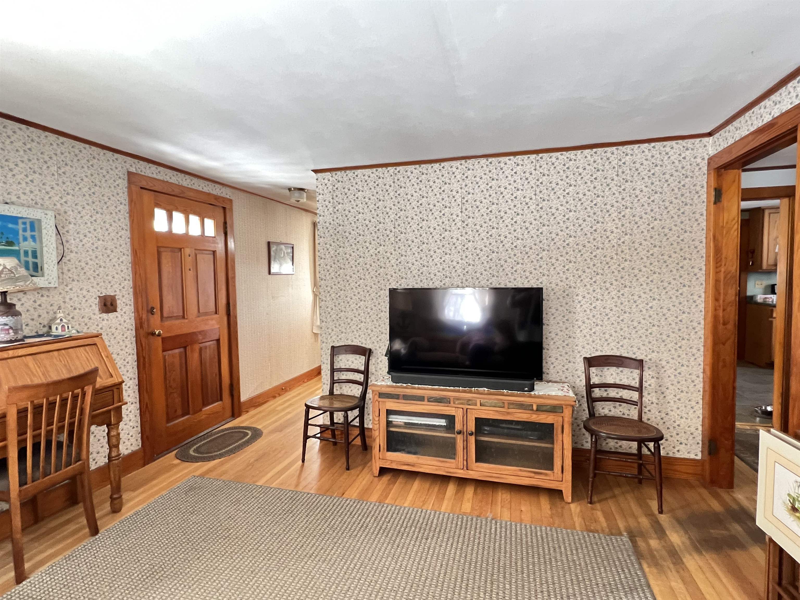 23 High Street Walpole, NH 03608 - Photo 5 of 35