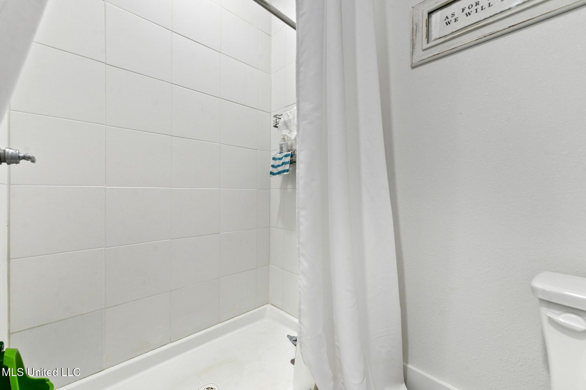 19255 Eli Dudley Road Moss Point, MS 39562 - Photo 18 of 37 497D553D-C20C-4C20-A615-6B222B445324