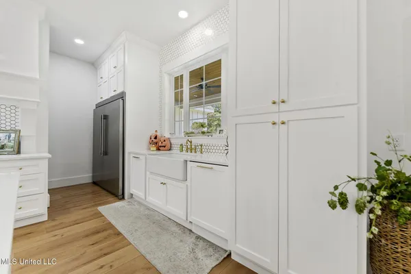 $680,000 | 19255 Eli Dudley Road, Moss Point, MS 39562