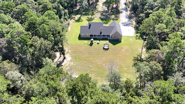 $680,000 | 19255 Eli Dudley Road, Moss Point, MS 39562