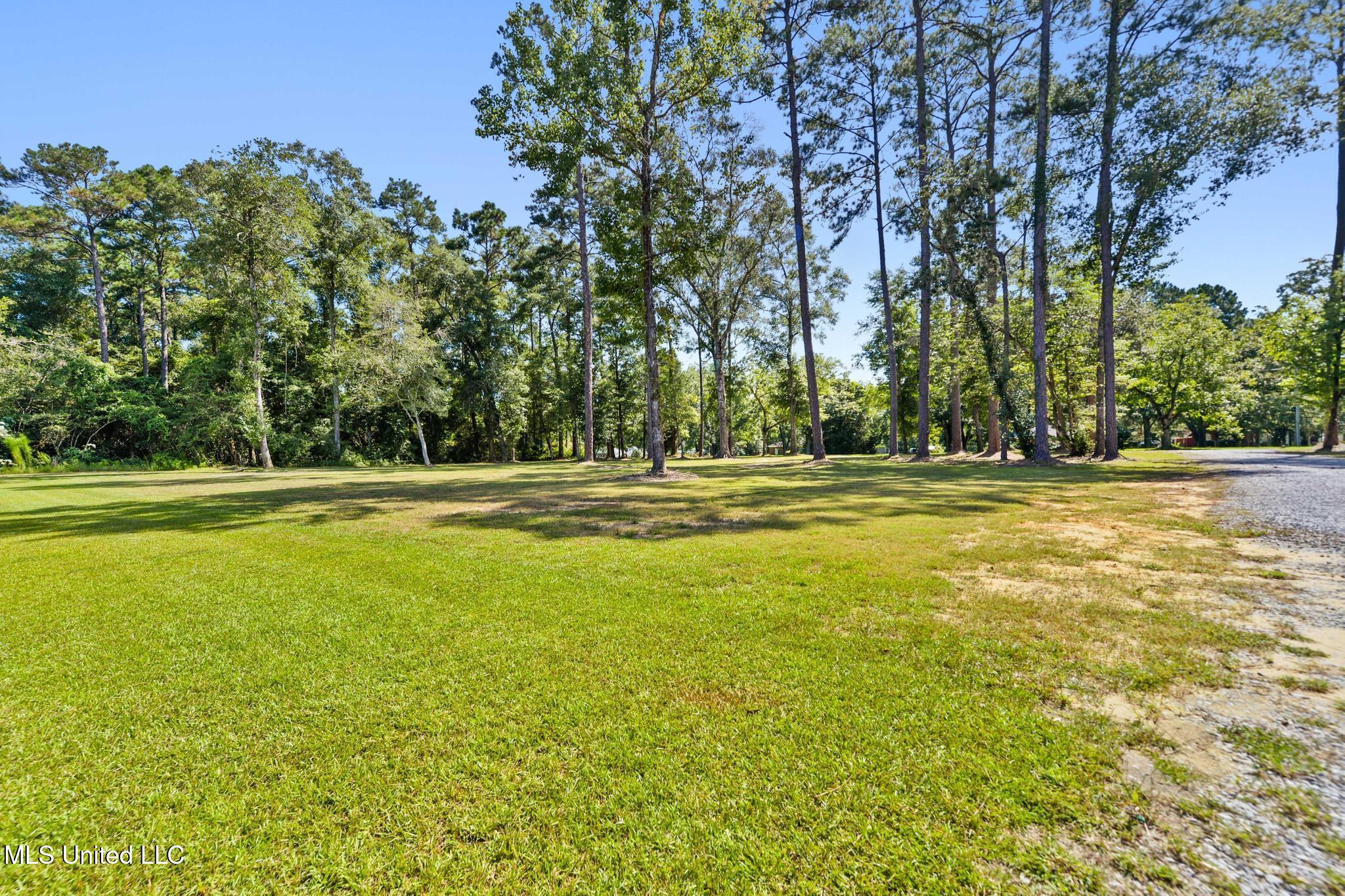 19255 Eli Dudley Road Moss Point, MS 39562 - Photo 31 of 37 50F3F20C-A9F8-4E33-86E4-2B90F777D33D